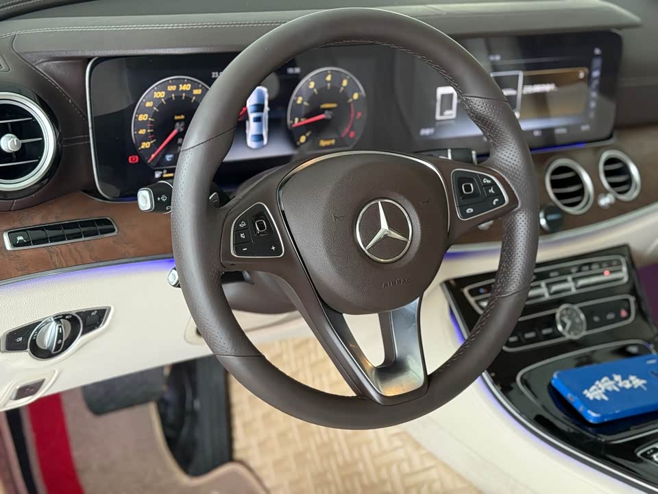 Mercedes-Benz E-class Mercedes-Benz E-class