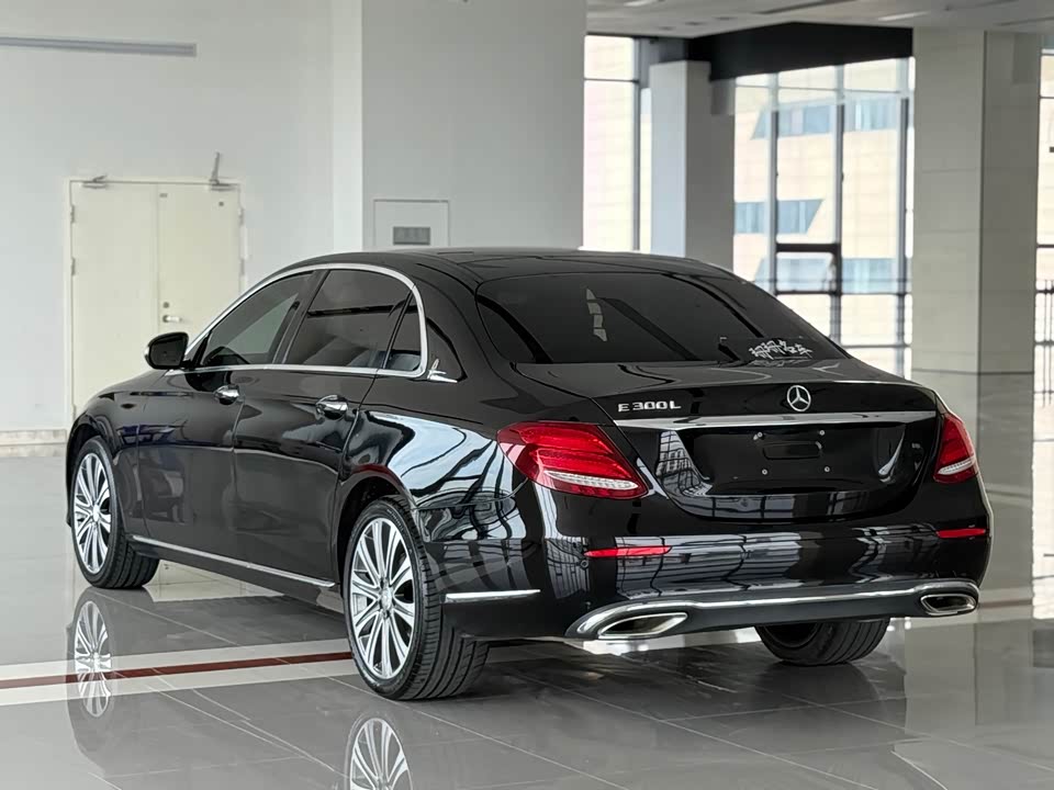 Mercedes-Benz E-class Mercedes-Benz E-class