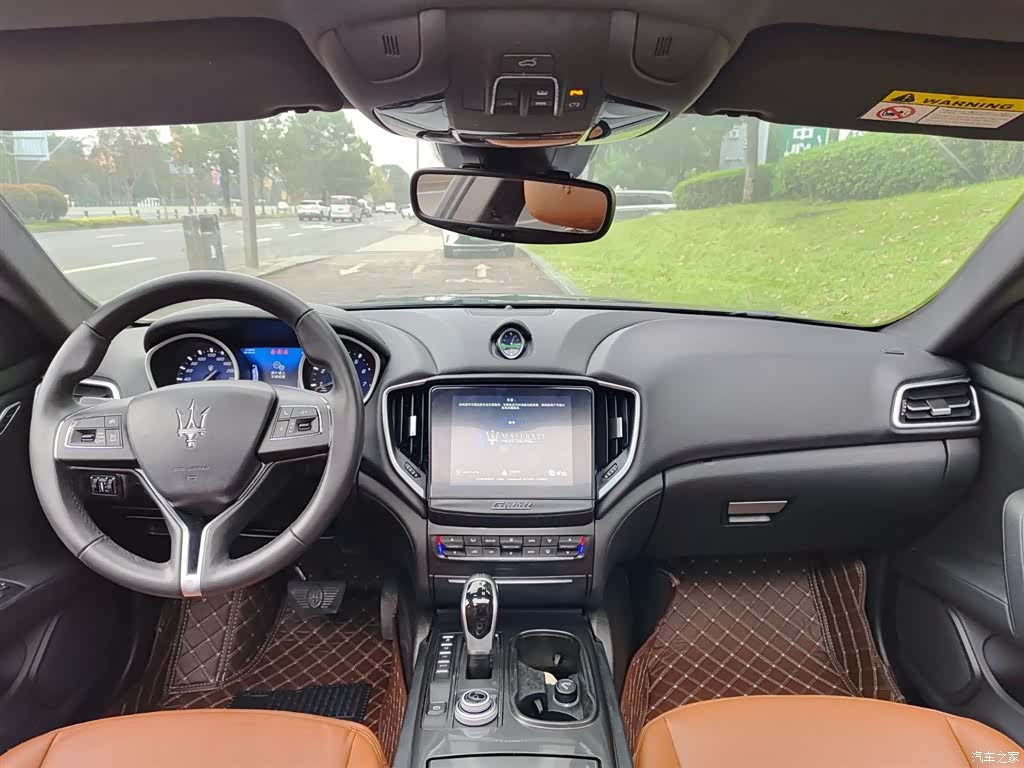 Maserati Ghibli, 2018 10