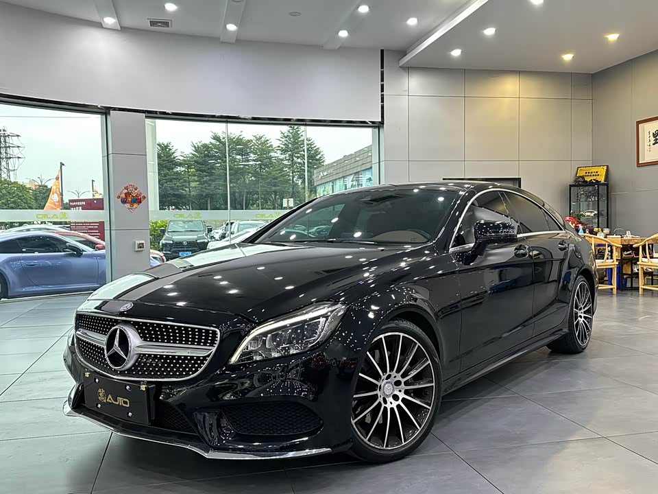 Mercedes-Benz CLS