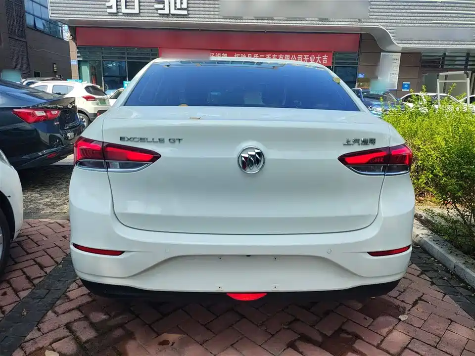 Buick Yinglang
