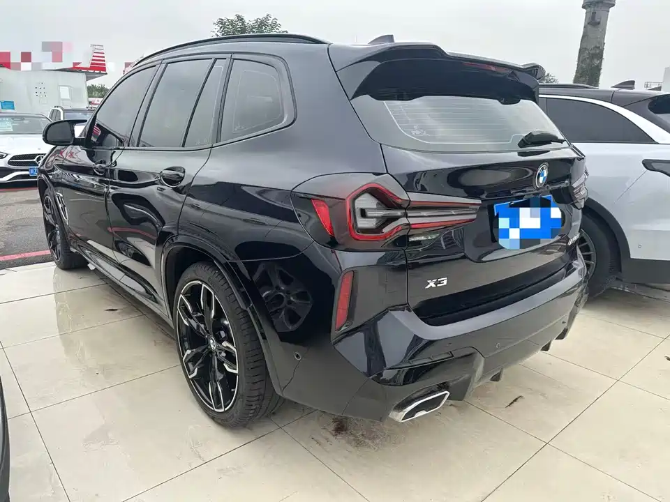 BMW X3 M40i