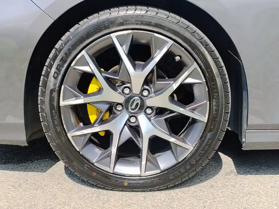 Trumpchi Shadow Leopard