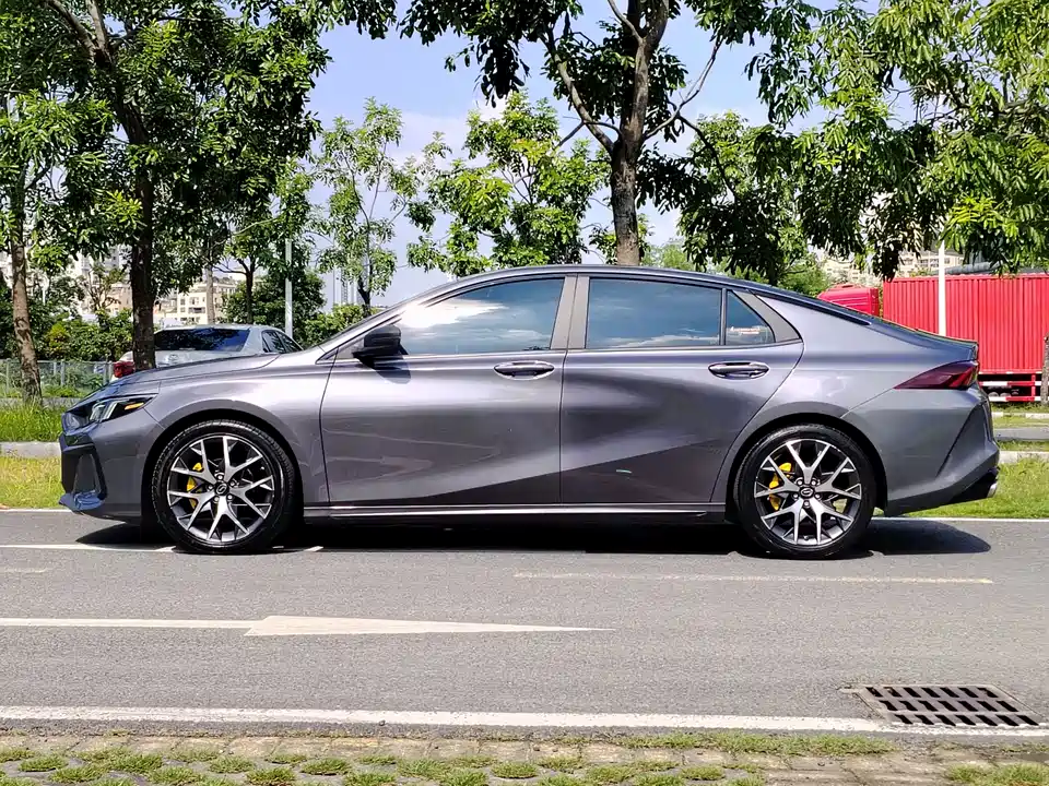 Trumpchi Shadow Leopard