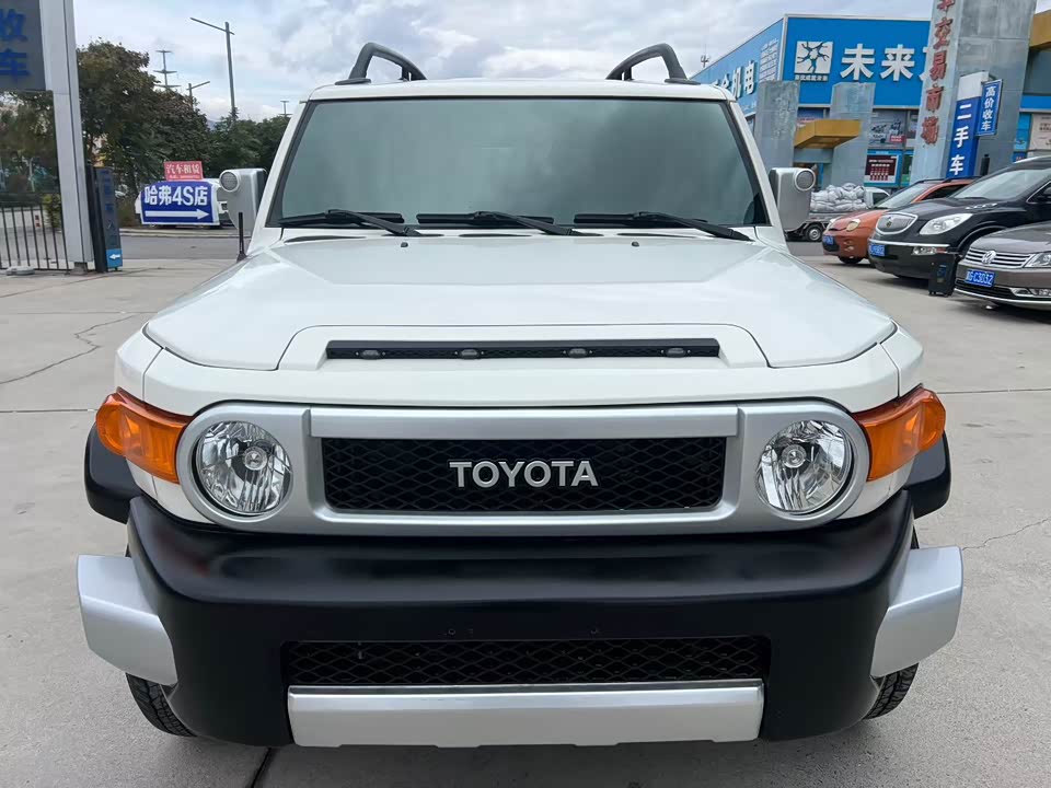 Toyota FJ Cool Luze