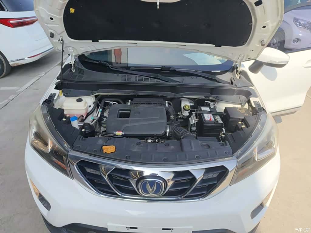 Changan CS15, 2016 16