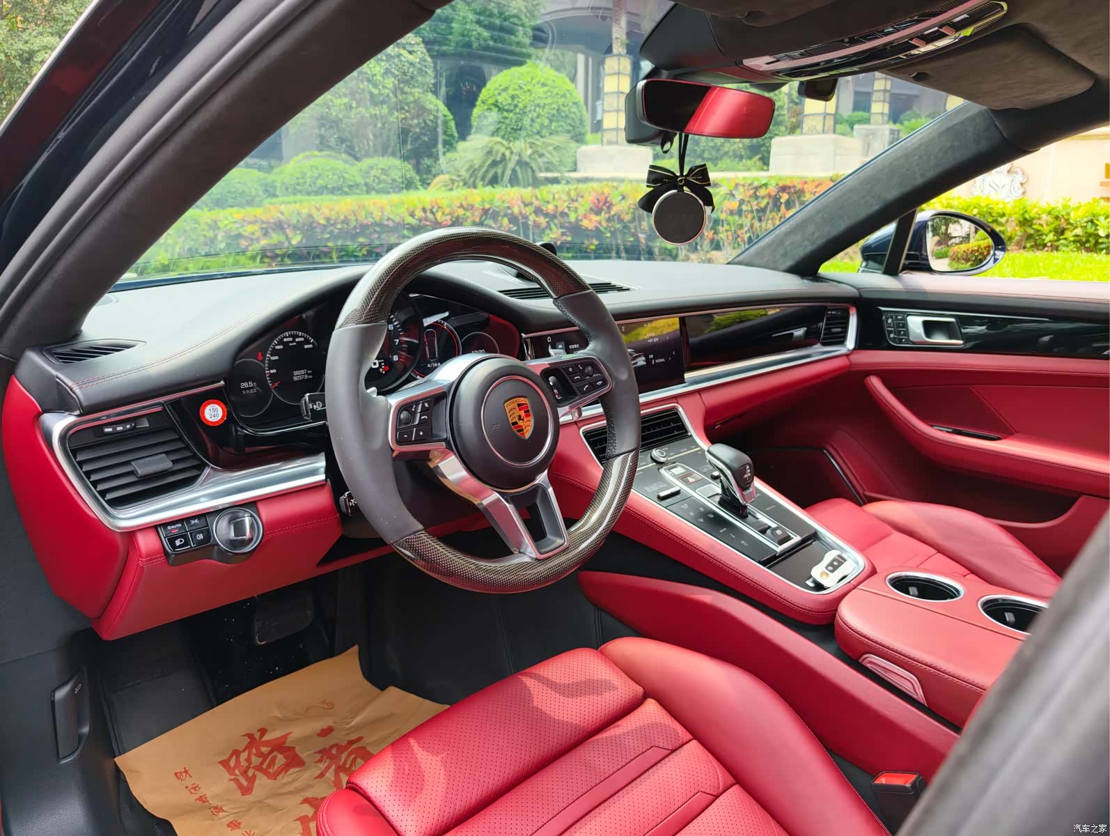 Porsche Panamera, 2019 9