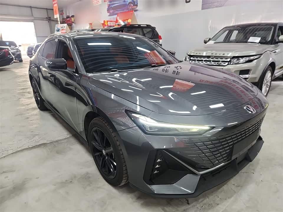 Changan UNI-V Smart iDD