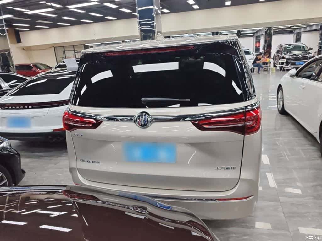 Buick GL8, 2022 6