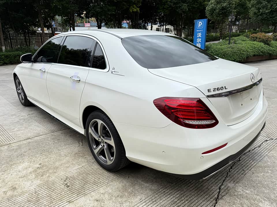 Mercedes-Benz E-class Mercedes-Benz E-class