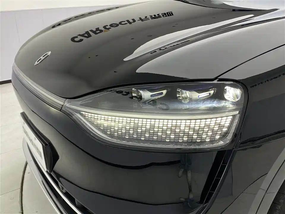 HarmonyOS Ask the world M9