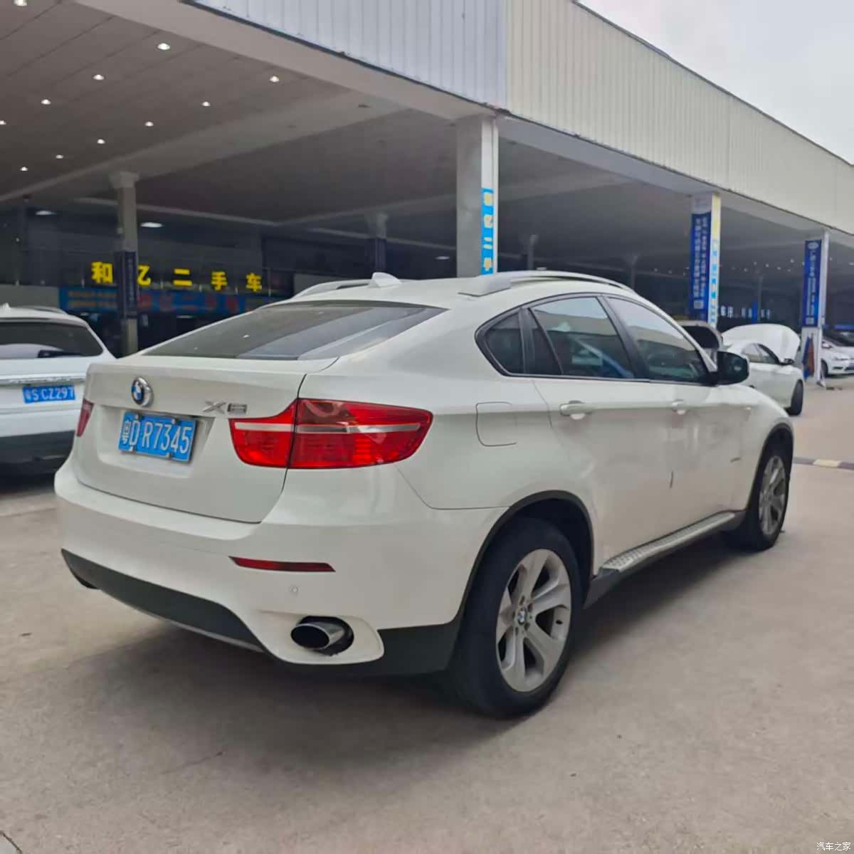 BMW X6, 2012 9