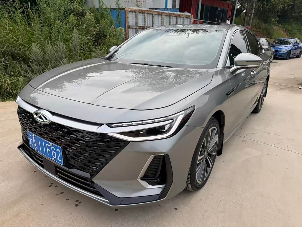 Chery Arrizo 8