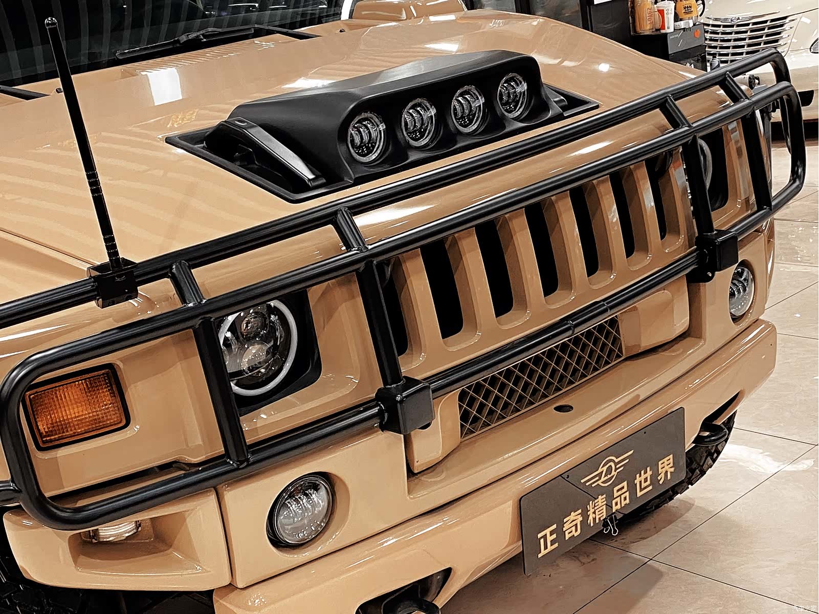 Hummer H2, 2010 4