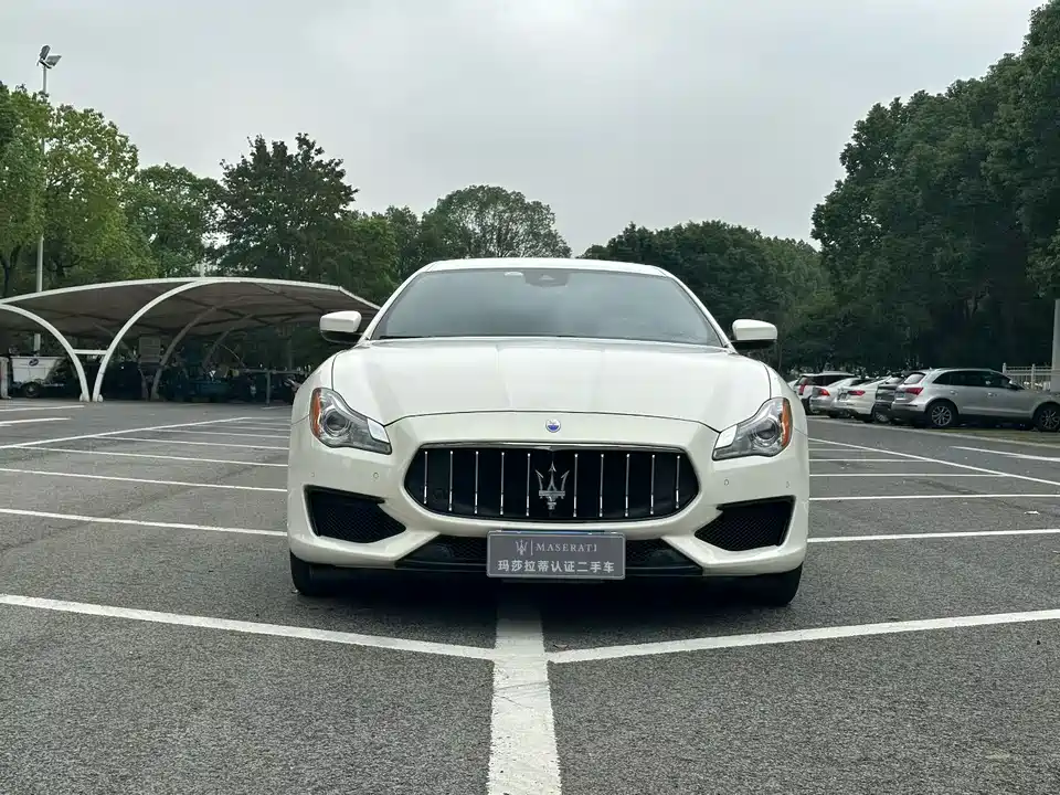 Maserati President