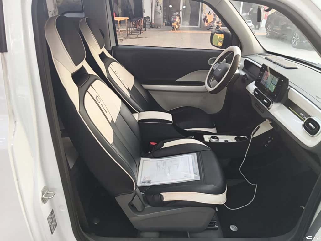 Geely Panda, 2025 25