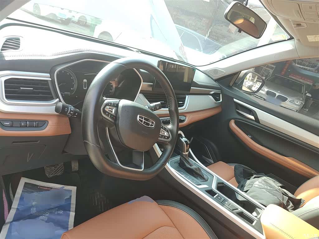 Geely X6, 2020 3