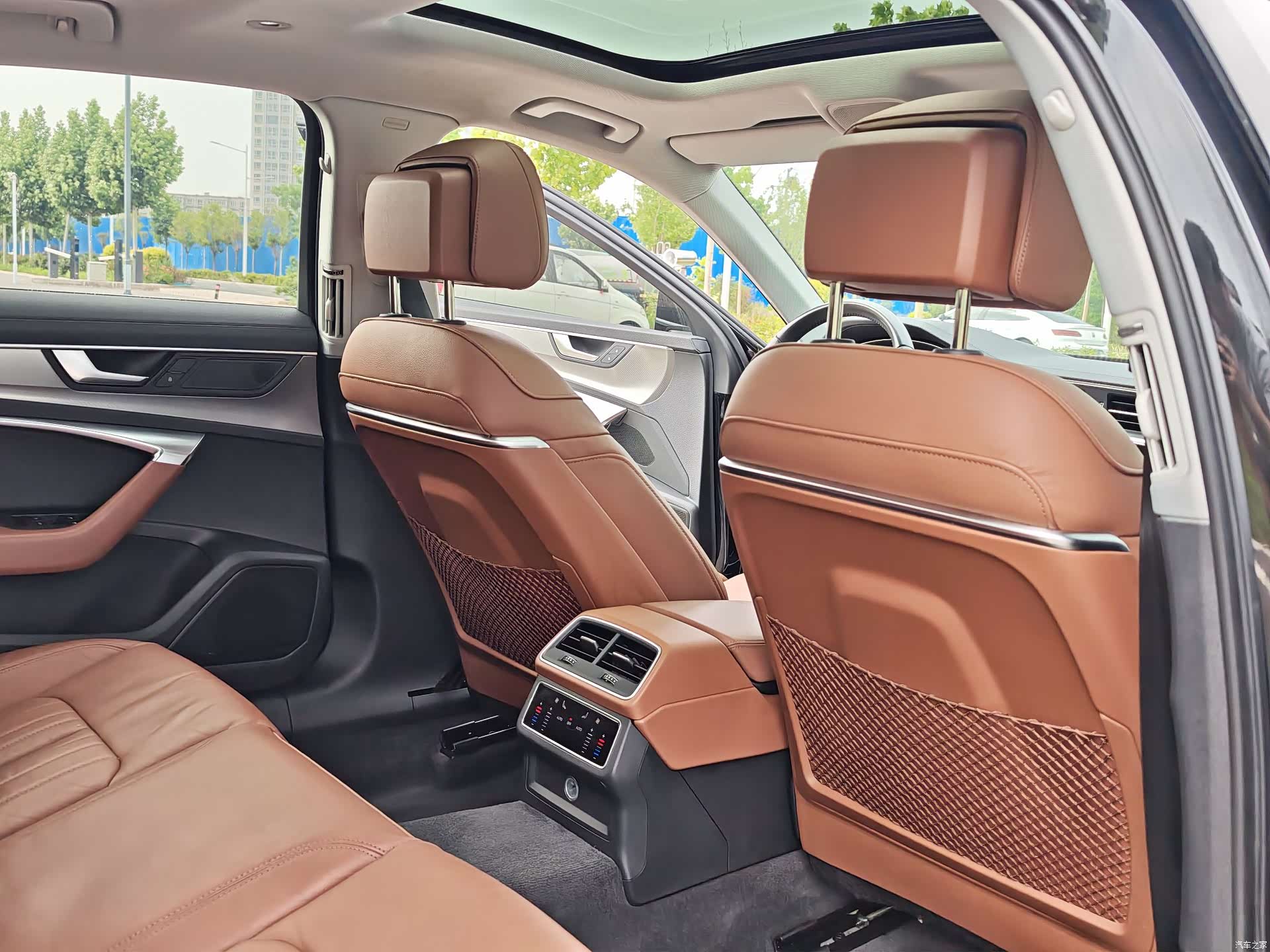 Audi A6L, 2019 12