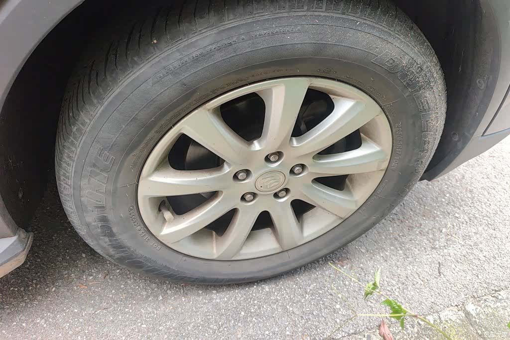 Buick Envision Plus, 2021 6