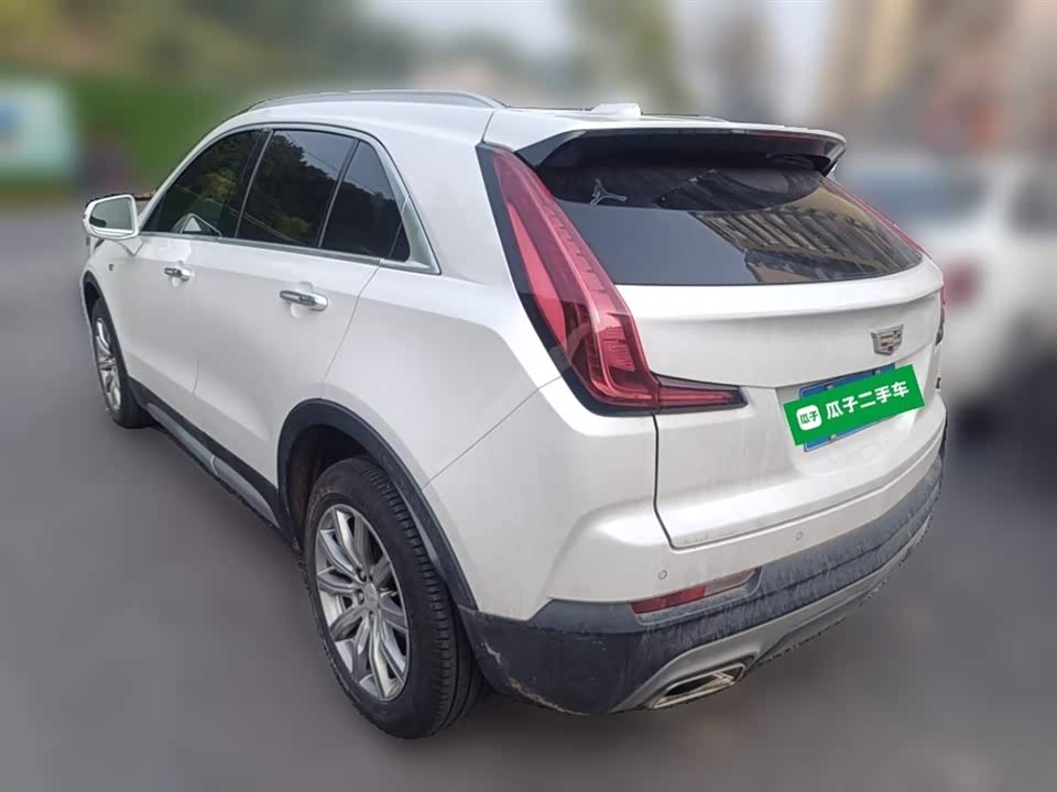 Cadillac XT4