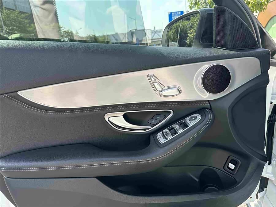 Mercedes-Benz C-Class 2019, фото 17