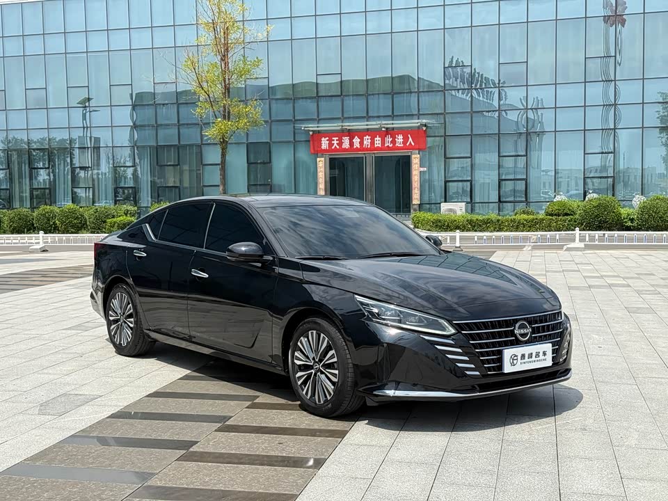 Nissan Teana Nissan Teana