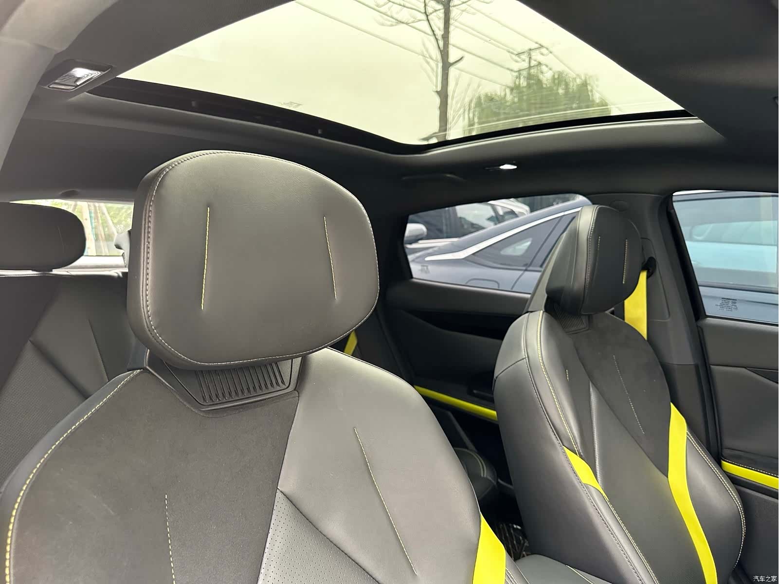 Changan UNI-V, 2022 17