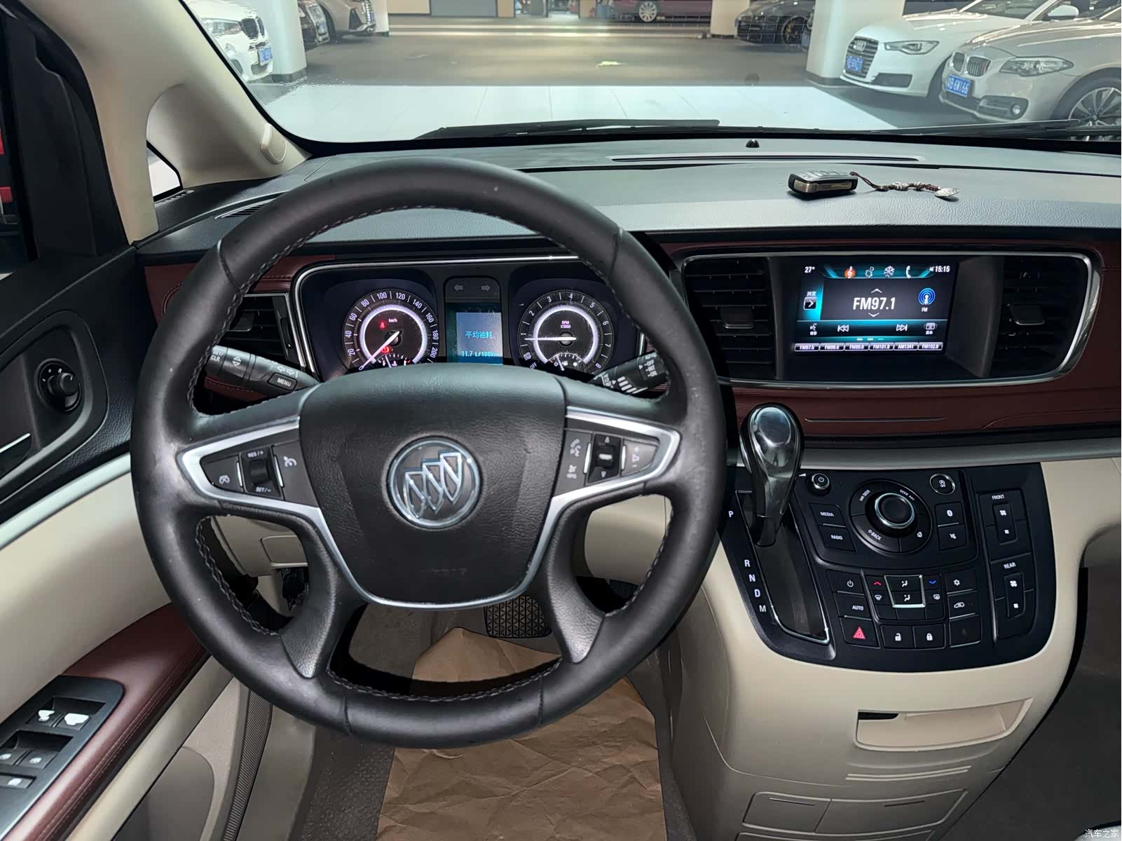 Buick GL8, 2019 7