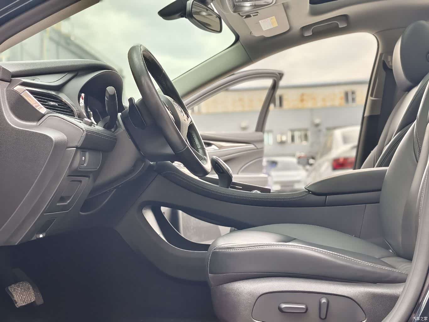 Buick LaCrosse, 2021 10