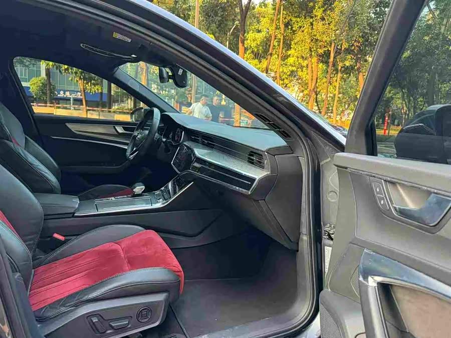 Audi A6L 2019, фото 8
