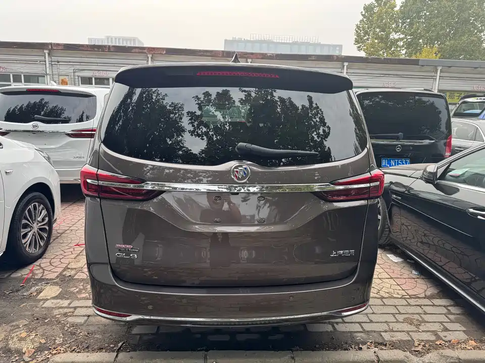 Buick GL8