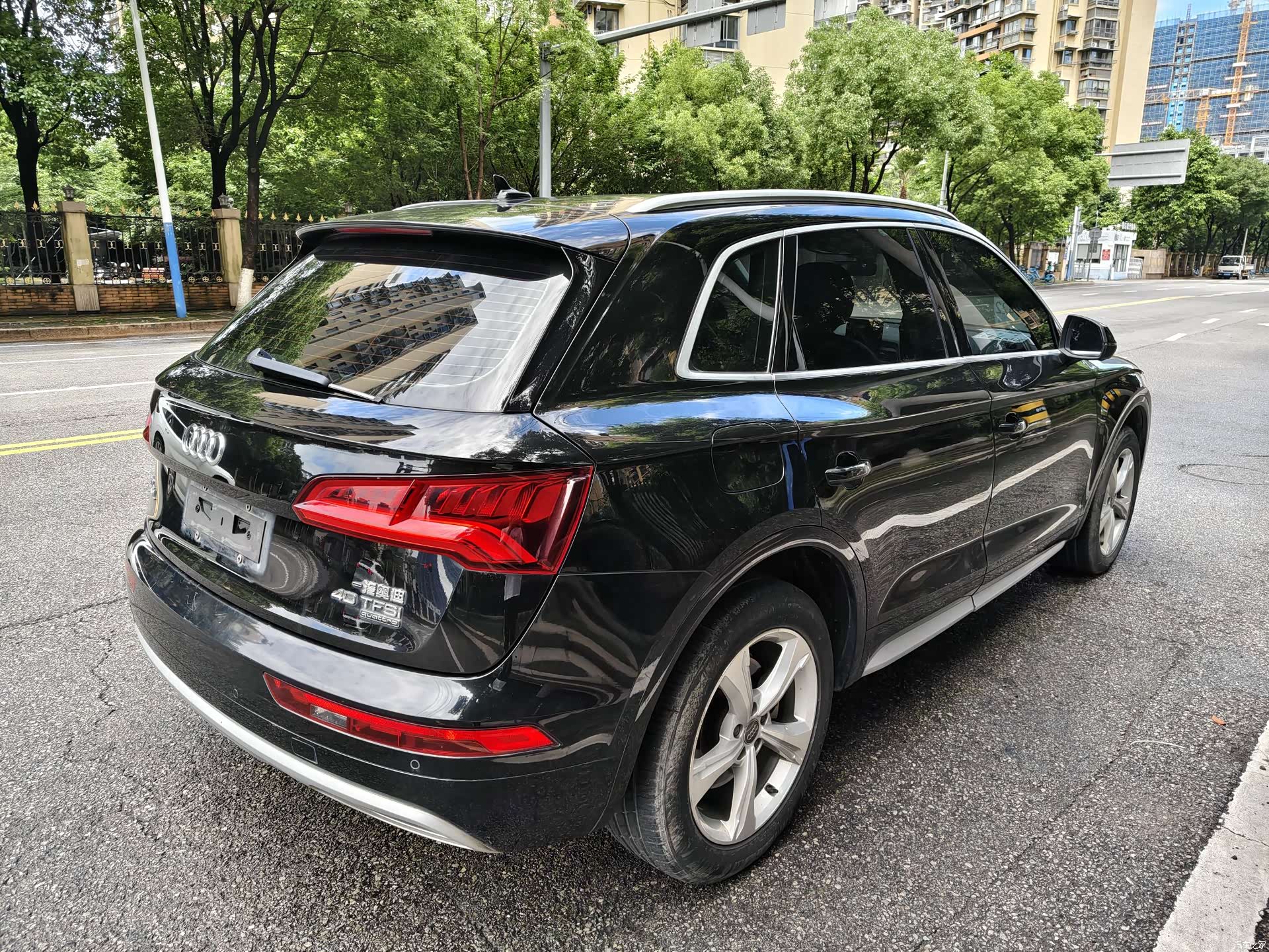 Audi Q5L, 2019 все фото