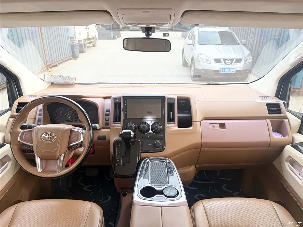 HIACE 13, 2022 13