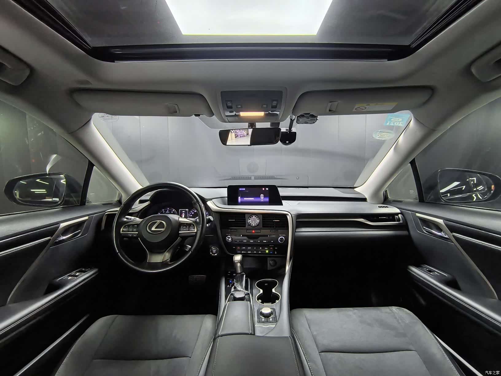 Lexus RX, 2019 8