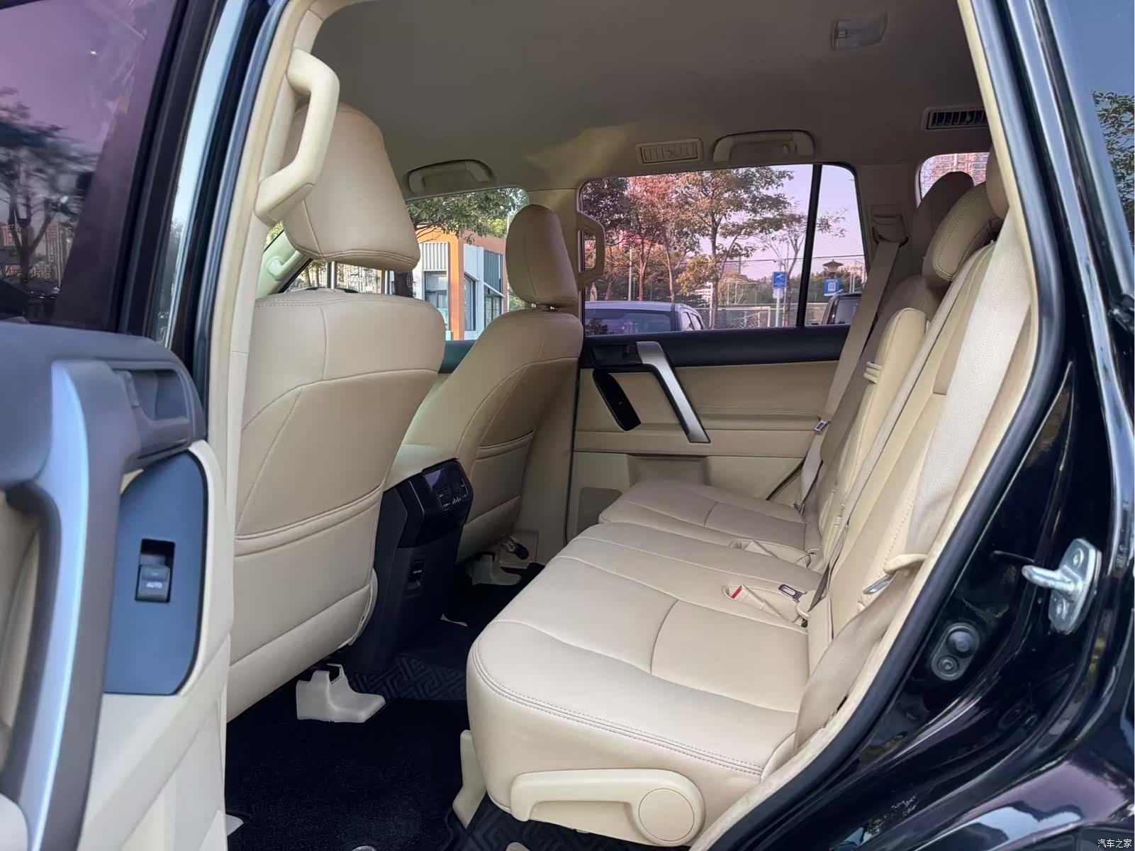Toyota Prado, 2016 15