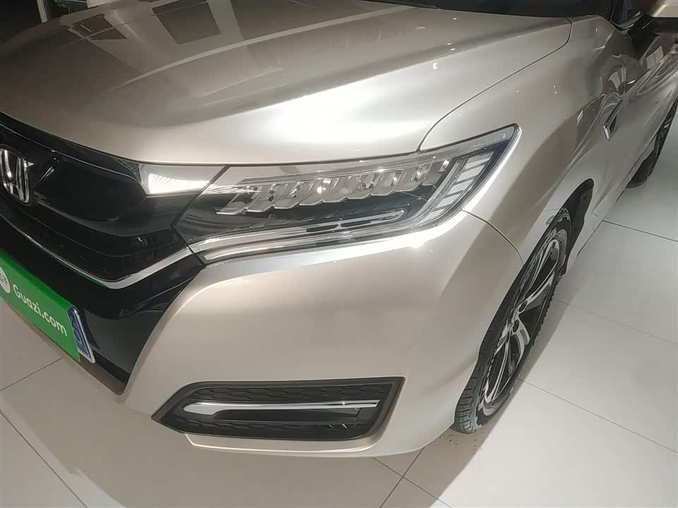 Honda UR-V
