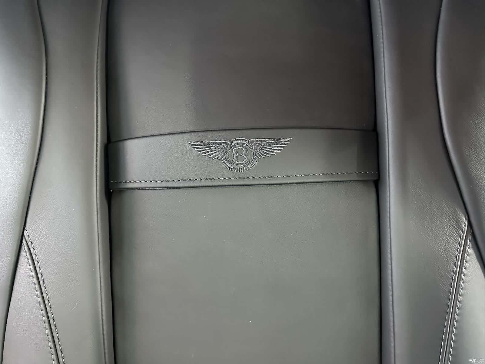 Bentley Flying Spur, 2018 15