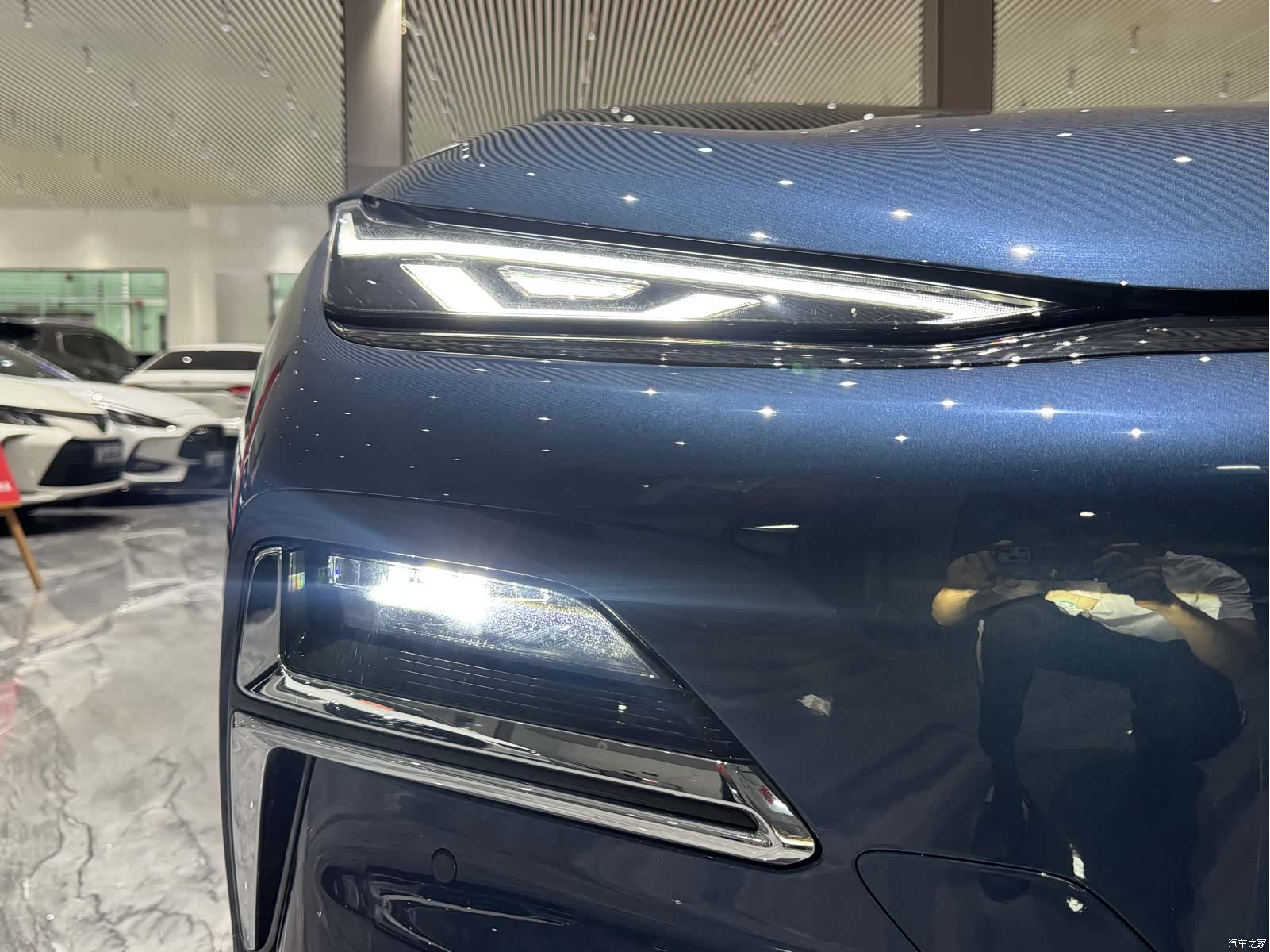 Geely 8, 2025 30