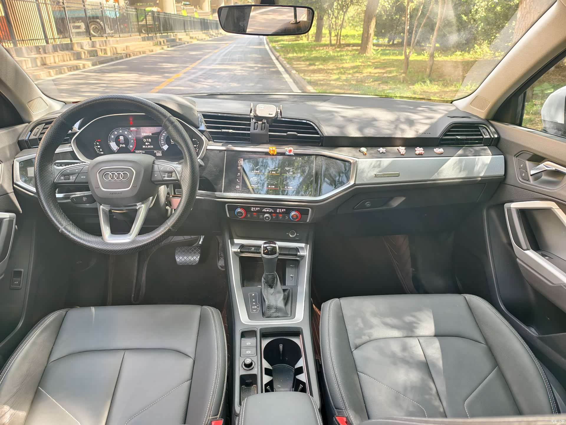 Audi Q3, 2021 12
