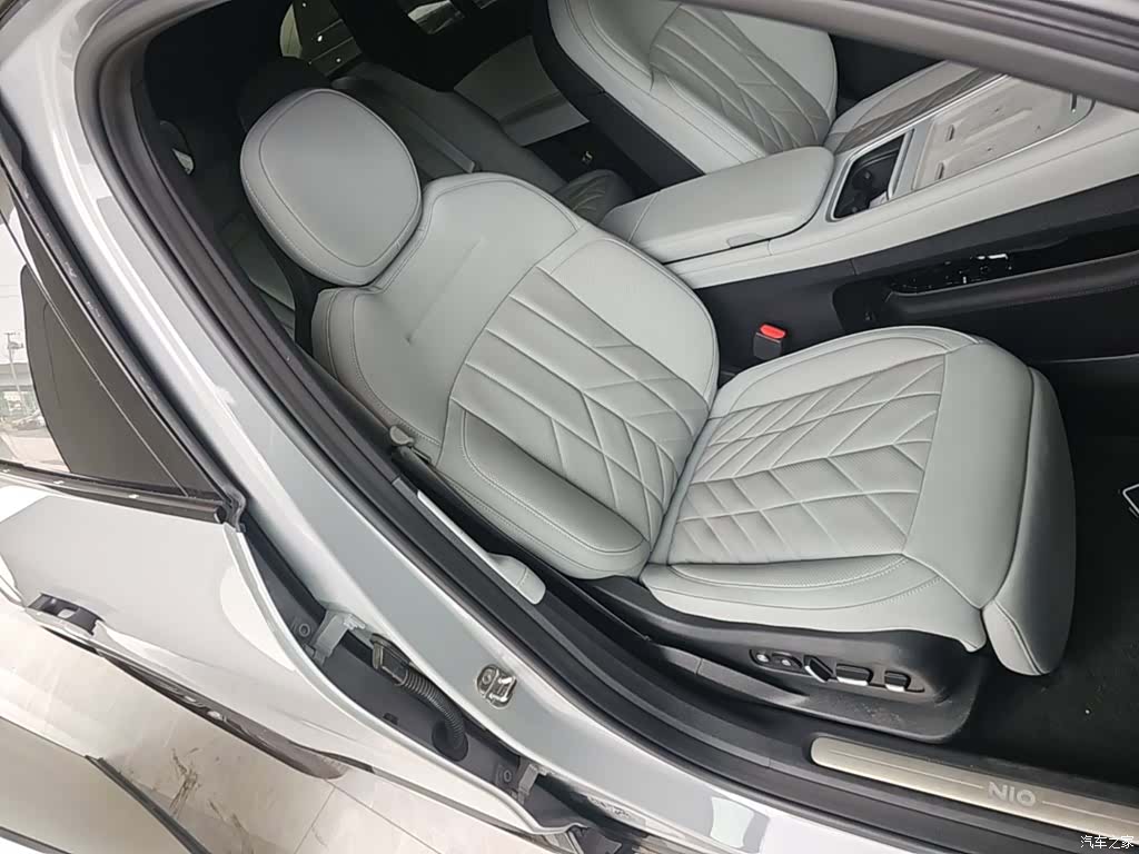 NIO ES6, 2025 25