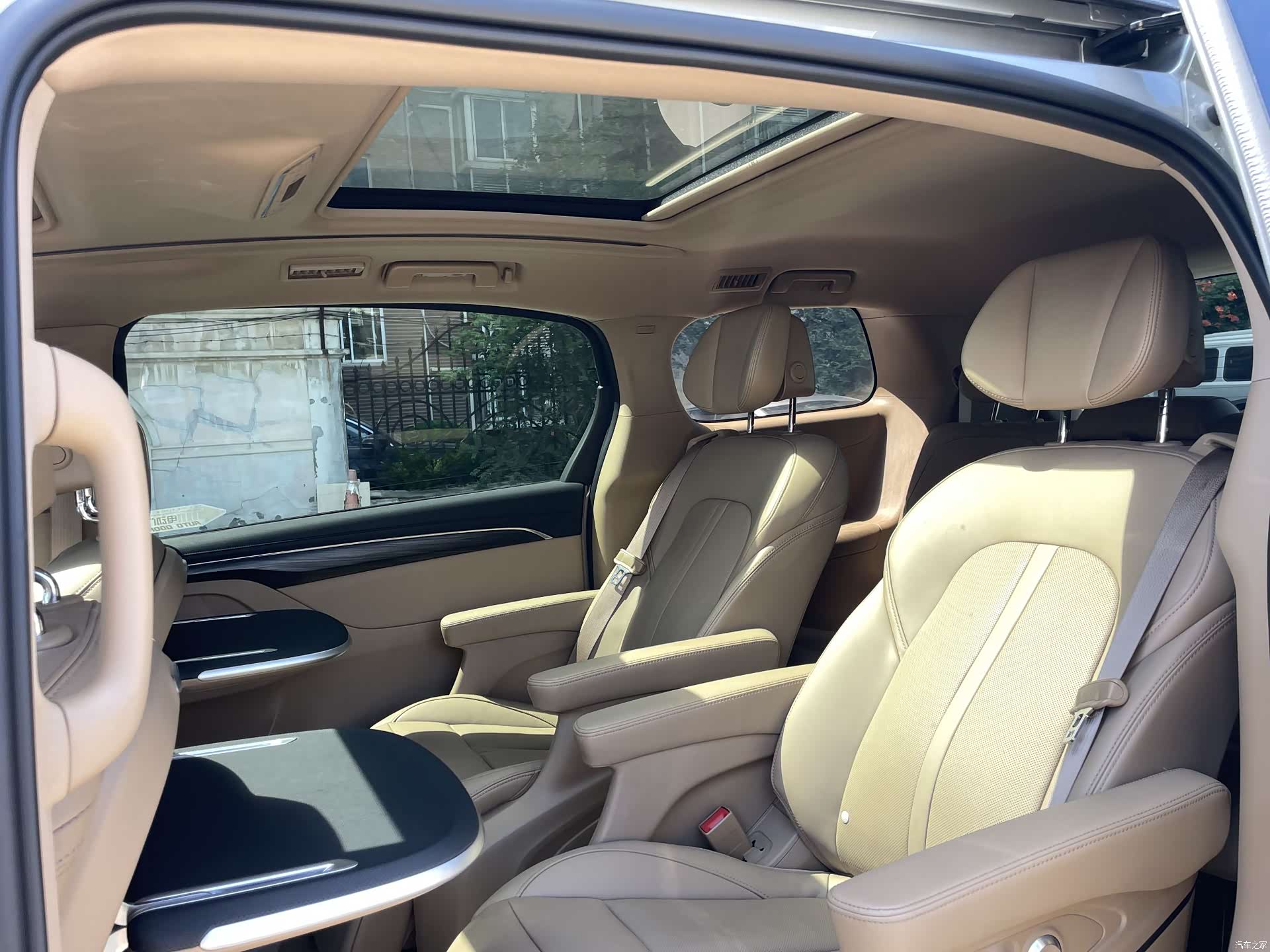 Buick GL8, 2020 20