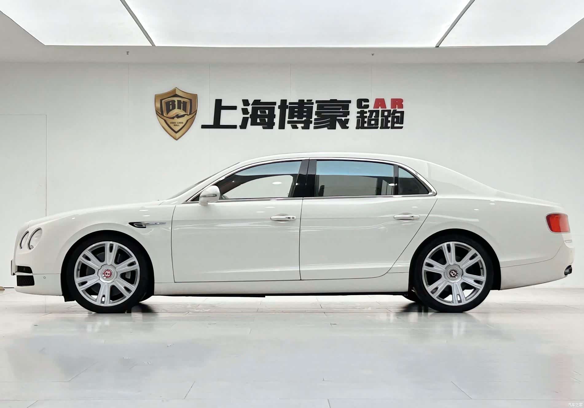 Bentley Flying Spur, 2014 7
