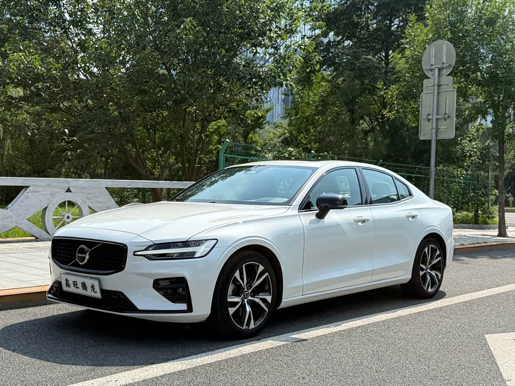 Volvo S60