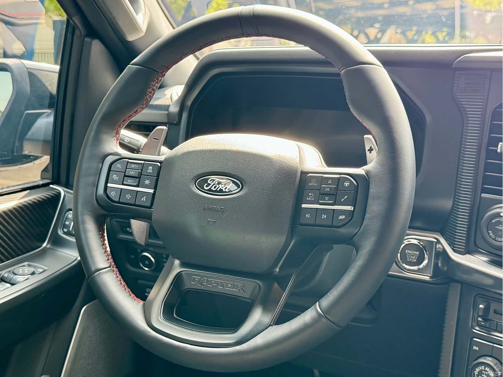 Ford F-150, 2025 16