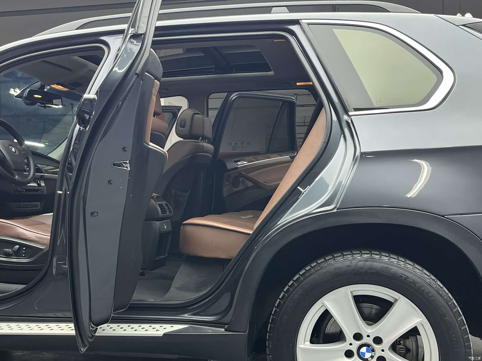 BMW X5, 2010 11