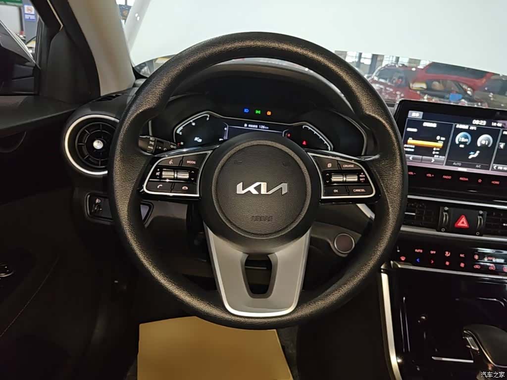 Kia K3, 2021 11
