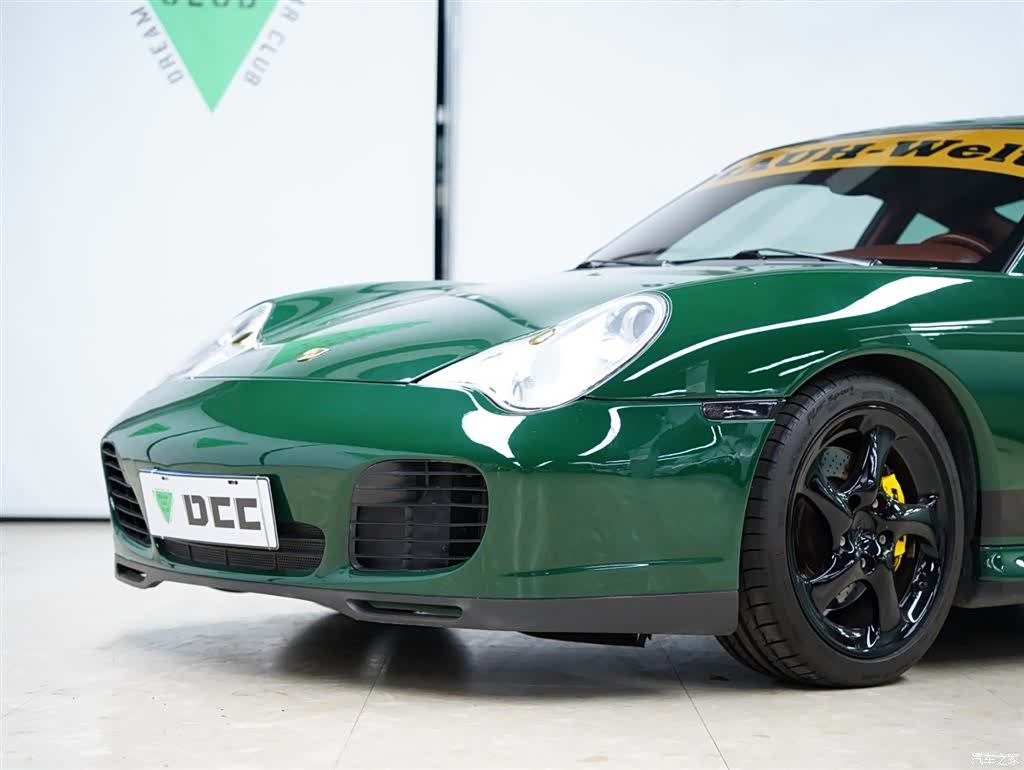 Porsche 911, 2004 19