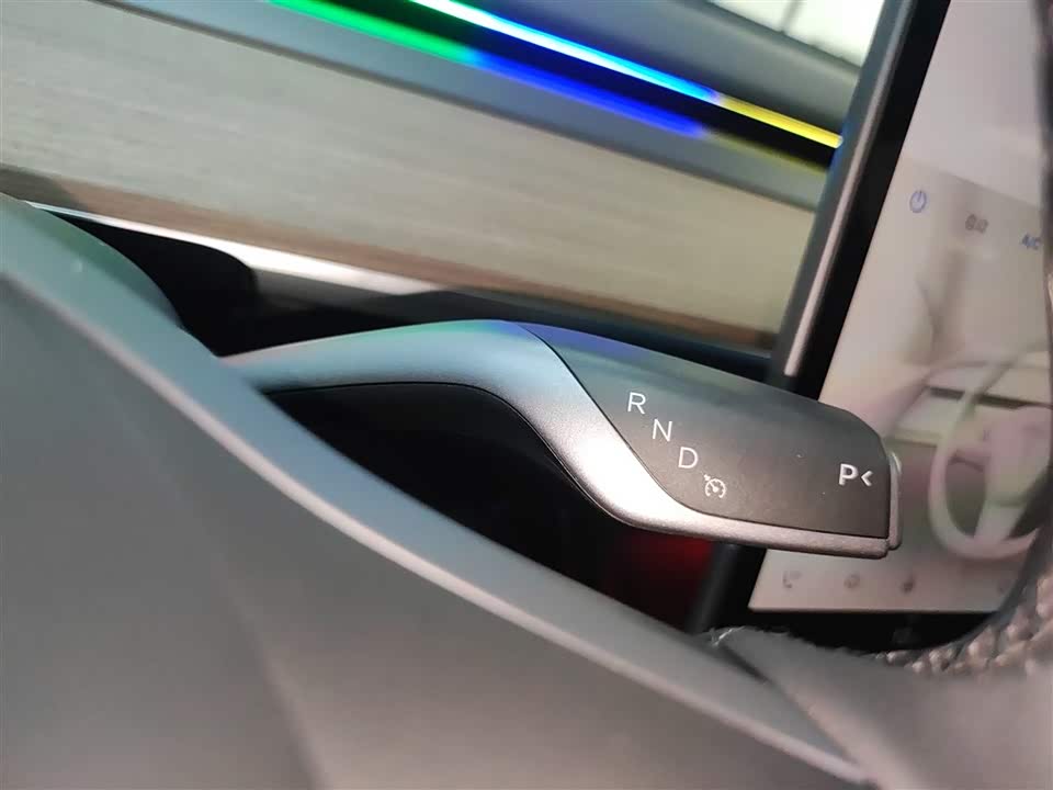 Tesla Model Y Tesla Model Y