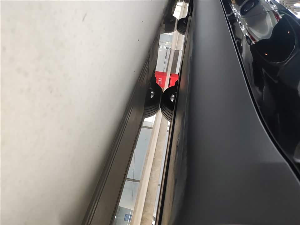 Tesla Model Y Tesla Model Y
