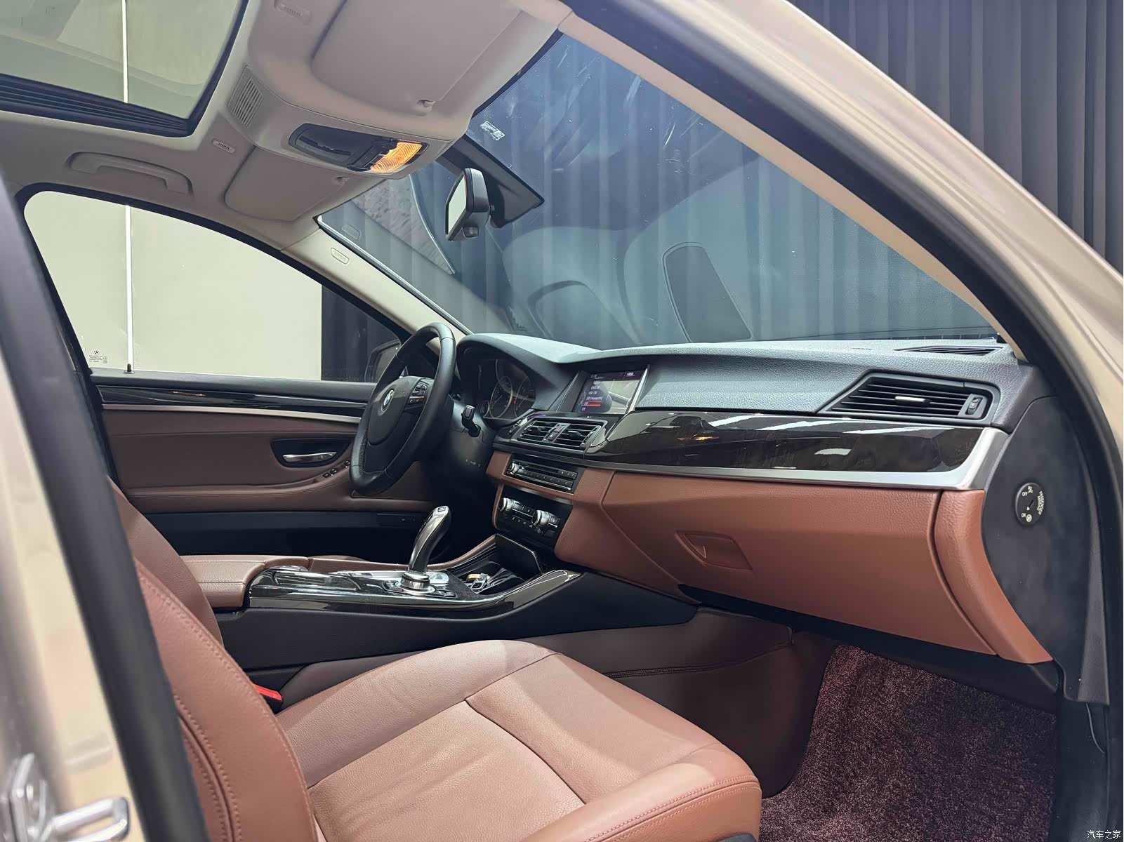 BMW 5 Series, 2016 30
